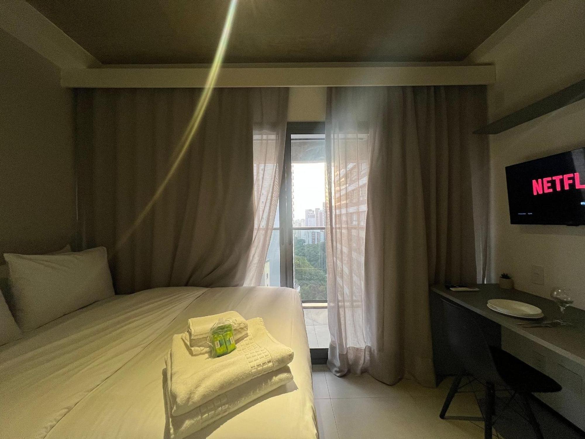 Maravilhosos Metro Paraiso Ac/wf Vista Incrivel Apartamento